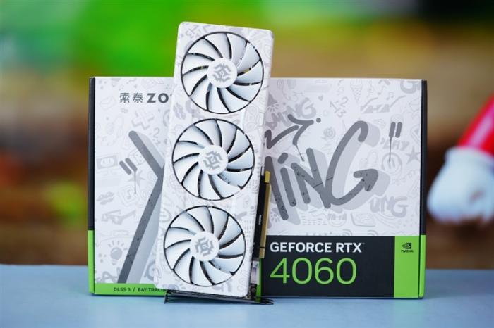 一眼看去就与众不同的白色显卡！索泰RTX 4060 X-GAMING OC欧泊白评测：比公版更强更静音