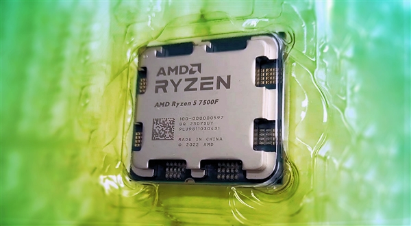 AMD锐龙5 7500F性能神了！媲美锐龙5 7600X 但更便宜